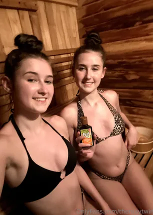 themaytwins