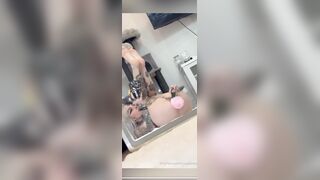 Cruella Morgan Mirror Selfie Of Fucking Her Pussy With Dildo Onlyfans