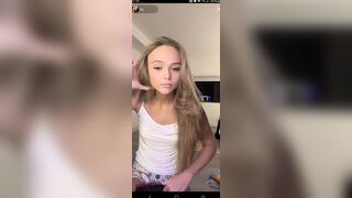 Kyladodds Couple Of Down Blouse TikTok Nude Nipple Slips