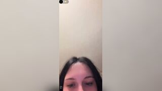 Nevaeh Pollock TikTok live exposing her titties for everyone