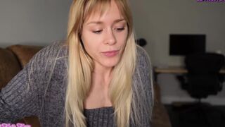FitKatieKarr Faces Public Humiliation In Outdoor Creampie Session