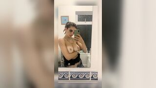 Lispbiftatits Pierced Nude Nipples Showing