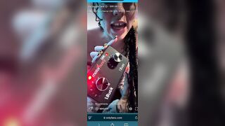 Ppcocaine Having Orgasm And Squirting All Over On Her New Toy In Onlyfans Live