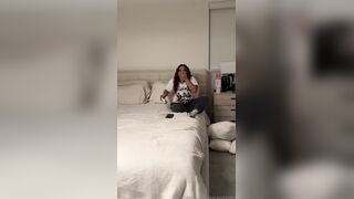 Spicydrea AKA Isaac And Andrea Took Her Top Off Dropping Her Tits Out Ready For Sex Onlyfans