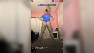 Allie Brink In Spider Girl Outfit Doing Squats On Livestream